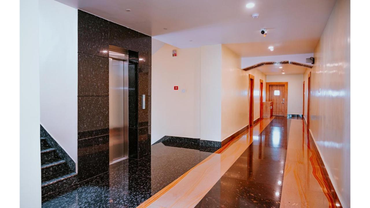 Hotel Dc Star Тарапит Екстериор снимка