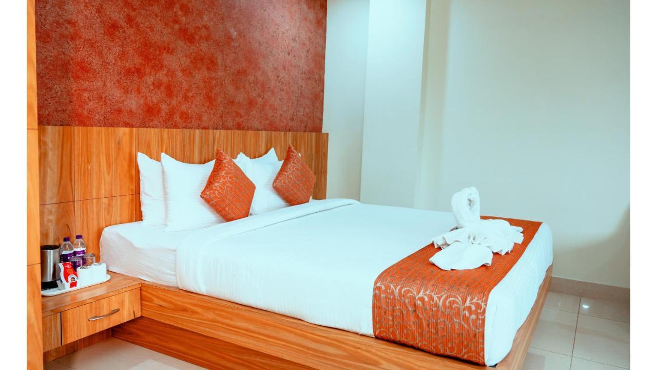 Hotel Dc Star Тарапит Екстериор снимка