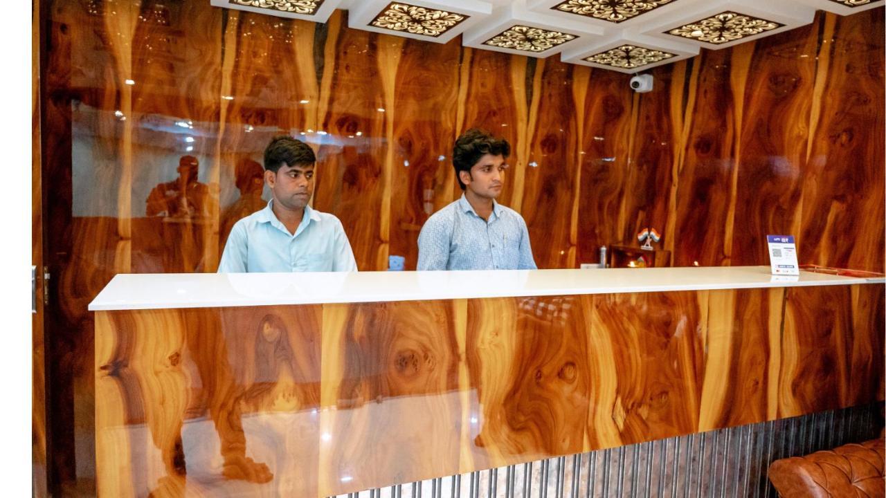 Hotel Dc Star Тарапит Екстериор снимка