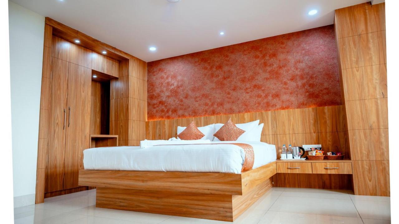 Hotel Dc Star Тарапит Екстериор снимка
