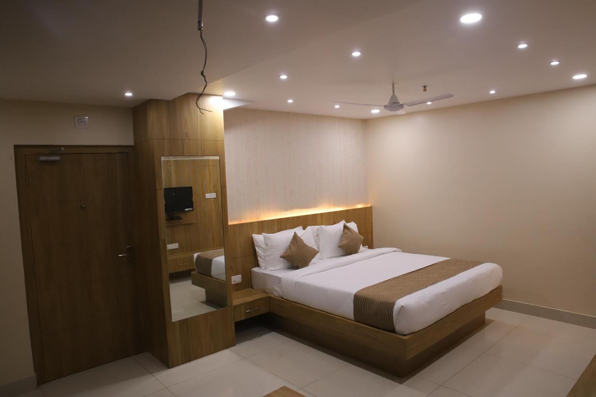 Hotel Dc Star Тарапит Екстериор снимка